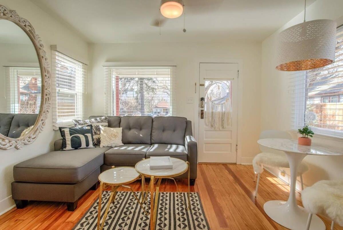 Vintage Tiny House Cute 1Bdrm Big Appeal Villa Colorado Springs Exterior foto